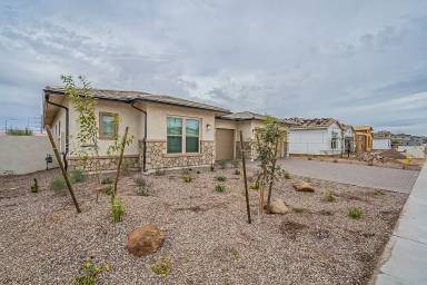 Main picture of 11724 W Parkway Ln