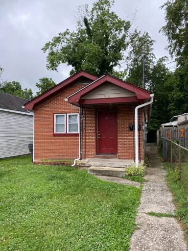 Main picture of 918 Charles Ave