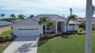 Main picture of 2842 SW 50th Ter