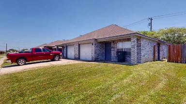 Main picture of 3806 Hitchrock Dr