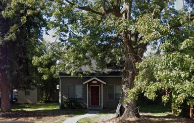Main picture of 119 N Blue St
