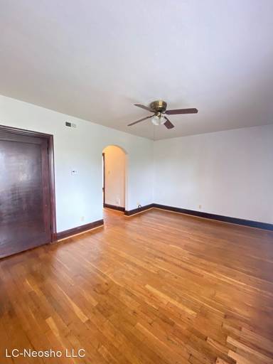 Main picture of 4246 Neosho St