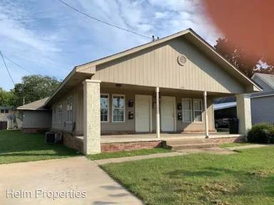 Main picture of 415 Goingsnake St