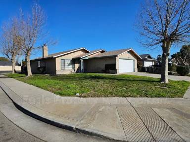 Main picture of 1402 Laguna Cir