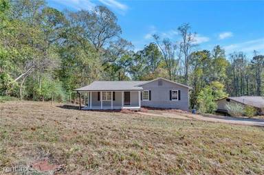 Main picture of 161 William Bobo Dr