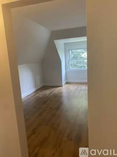 Main picture of 5419 Black St