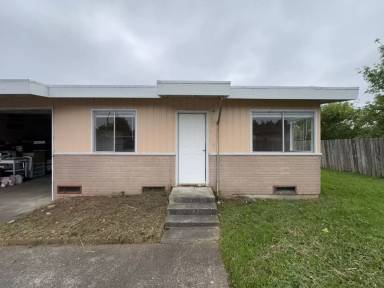 Main picture of 4136 Walnut Dr