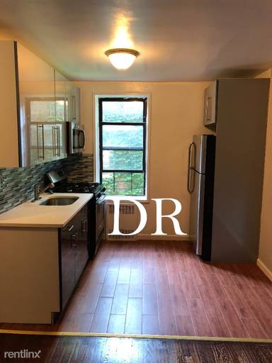 Main picture of 1145 E 35th St