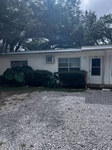 Main picture of 50 S Pinewood Ln