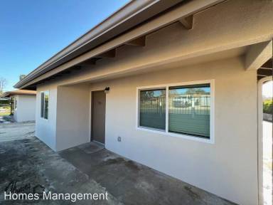 Main picture of 740 Vineyard Rd