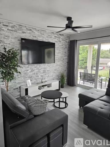 Main picture of 8797 Rose Way