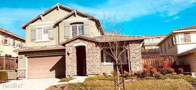 Main picture of 2483 Amantea Way