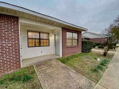 Main picture of 95 Devaughn Rd