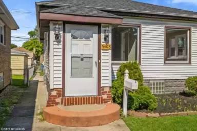 Main picture of 5408 S Rutherford Ave
