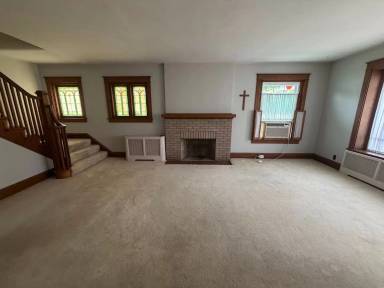 Main picture of 12 N Church St