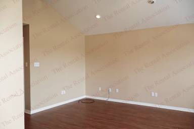 Main picture of 629 S Barnett Springs St