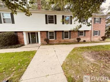 Main picture of 7025 Carriage Hill Dr
