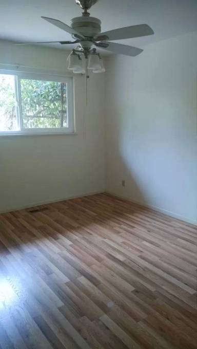 Main picture of 9785 McAnarlin Ave