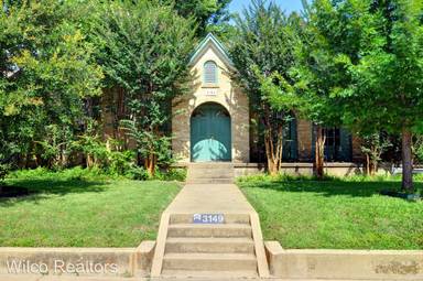 Main picture of 3125 Odessa Ave