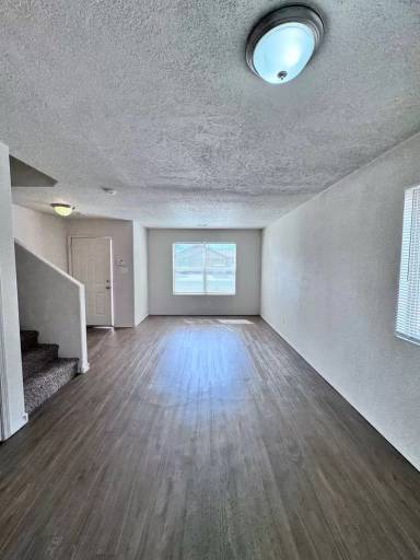 Main picture of 810 Purple Aster Ave SW