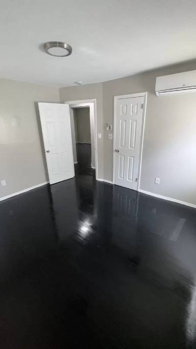 Main picture of 10 Springside Ave