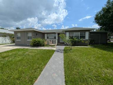 Main picture of 2526 W Cordelia St