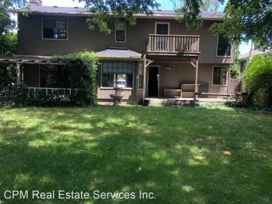 Main picture of 1797 Willow Glen Way