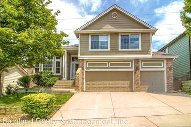 Main picture of 13372 Pearl Cir