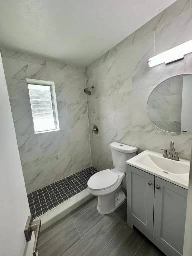Main picture of 701 NW 15th Ter