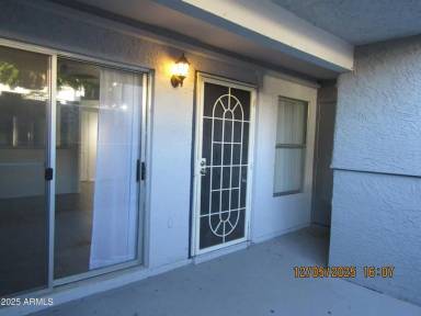 Main picture of Dobson Bay Club Condominiums