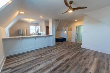 Main picture of 2541 Garfield Ave