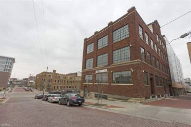 Main picture of Serrano Lofts