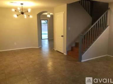 Main picture of 2515 W Bent Tree Dr