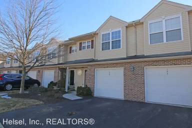 Main picture of 110 Cardinal Ln