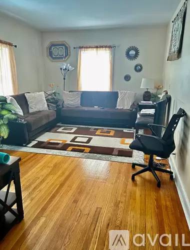 Main picture of 124 Sargeant Ave