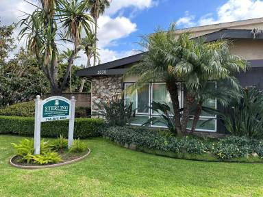 Main picture of 2100 E Chapman Ave