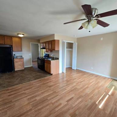 Main picture of 3001 Prairie St