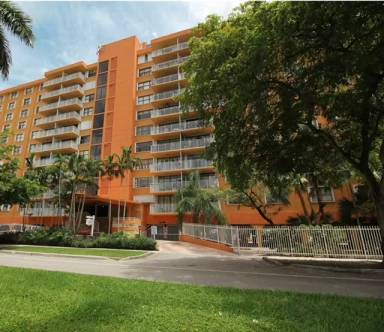 Main picture of Waterside Towers Condo