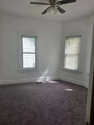 Main picture of 2451 S 11th St