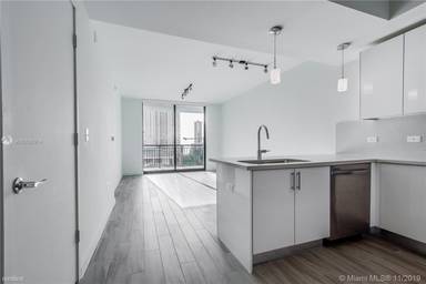 Main picture of Nine At Mary Brickell Village