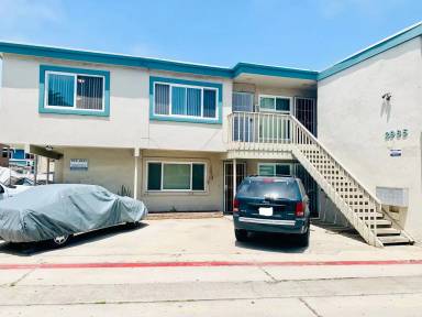 Main picture of 2985 Bayside Ln
