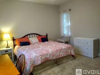 Main picture of 8 Bungalow Village Way