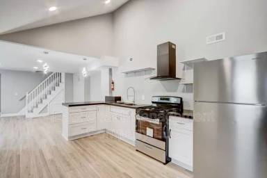 Main picture of 3526 Frederick Ave