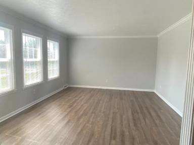 Main picture of 1802 Sparrow Ct
