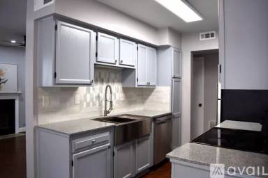Main picture of 606 Glenleaf Dr