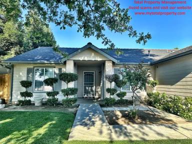 Main picture of 812 S Laguna St