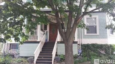 Main picture of 38 Pinckney St