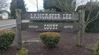 Main picture of 4553 Lancaster Dr NE