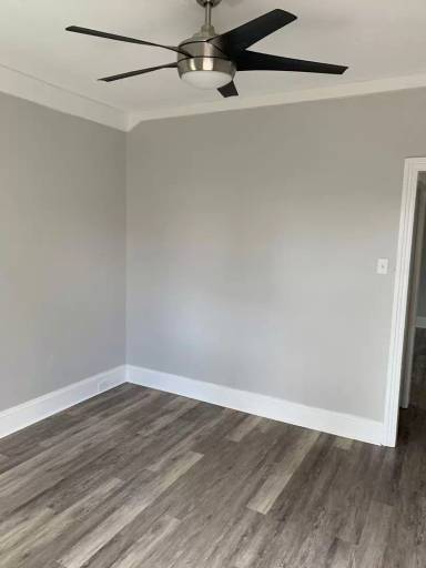 Main picture of 119 S Washington St