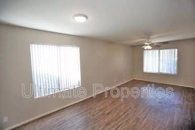 Main picture of 15821 N 165th Ln
